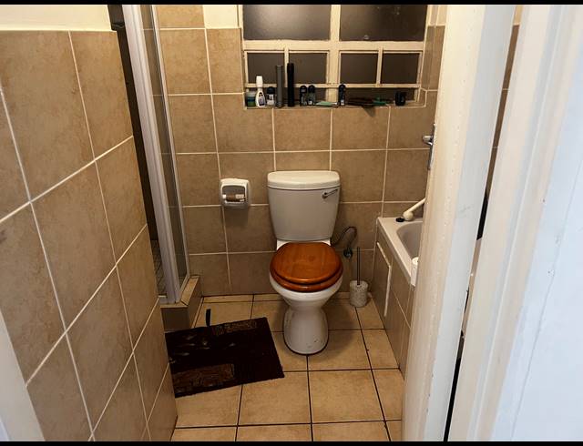 2 BEDROOM APARTMENT FOR SALE IN KARENPARK